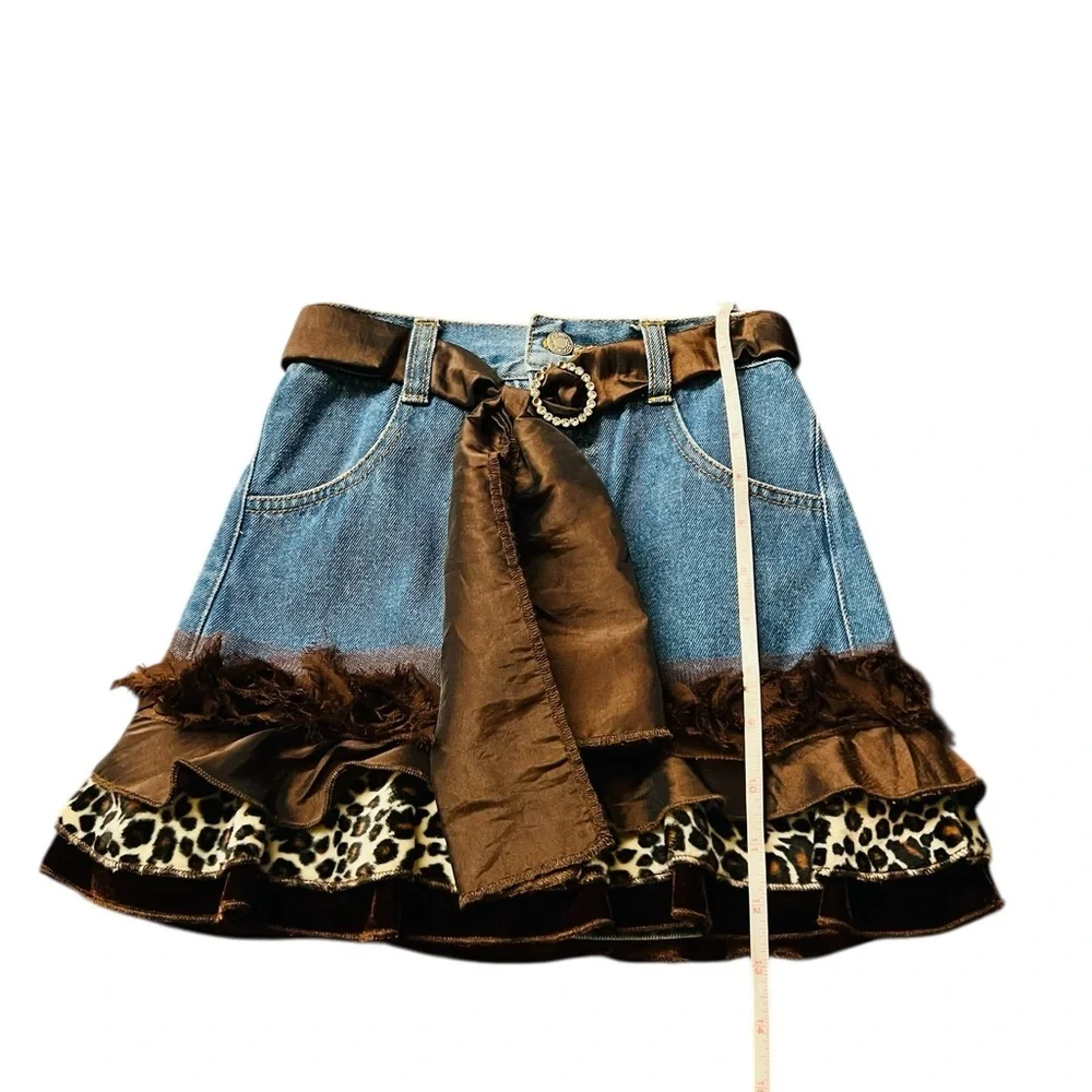 Greggy Girl Chic Denim Skirt with Brown and Leopard Accents Girl’s Size 6